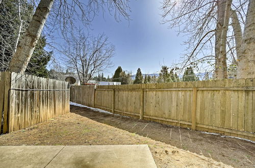 Photo 19 - Centrally Located Mt Shasta Home w/ Deck