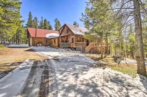 Foto 24 - Secluded Black Hawk Log Cabin w/ Fire Pit