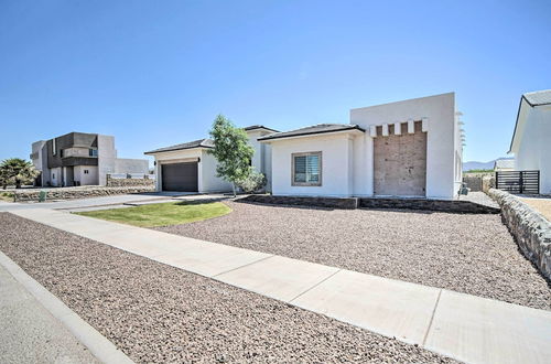 Foto 2 - Upper Valley El Paso Home w/ Hiking Access On-site