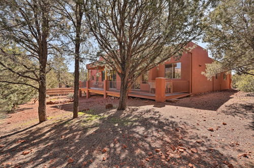 Photo 3 - Luxury Sedona Living: Remodeled w/ Red Rock Views