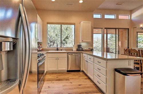 Photo 2 - Luxury Sedona Living: Remodeled w/ Red Rock Views