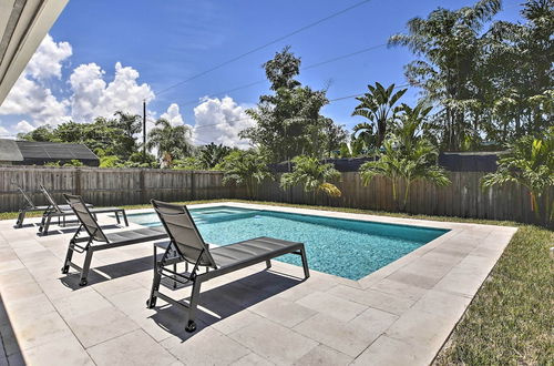 Photo 18 - Chic Beach House With Lanai and Private Yard