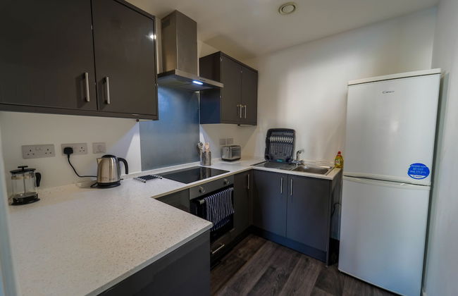 Captivating 1-bed Apartment, Merthyr Tydfil - - Foto 5