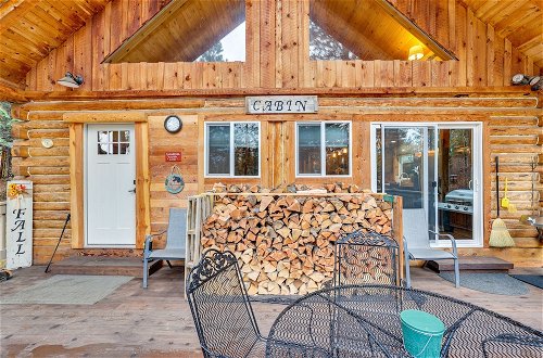 Foto 10 - Peaceful Garden Valley Cabin w/ Private Deck