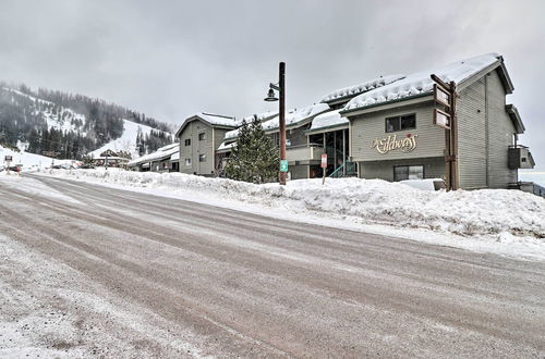 Photo 23 - Whitefish Mtn Ski-in/out Condo: Steps to Slopes