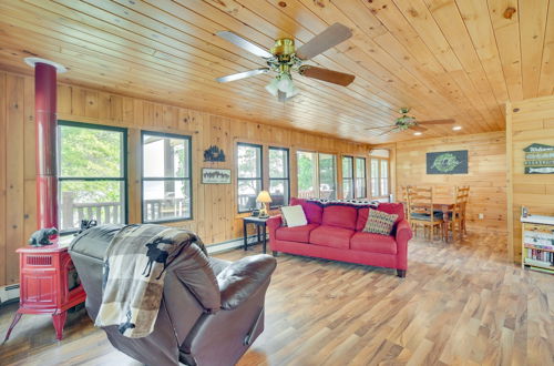 Photo 4 - Lakefront Wisconsin Home - Deck, Fire Pit & Kayaks