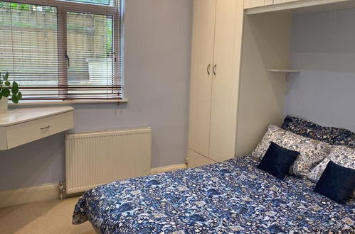 Photo 1 - North London N8 - 1 Bed - Sleeps 4 - Pet Friendly