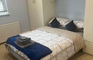 Foto 3 - Remarkable 1-bed Apartment in North London N8