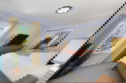 Foto 3 - Spacious Retreat & Game Room Sleeps 12