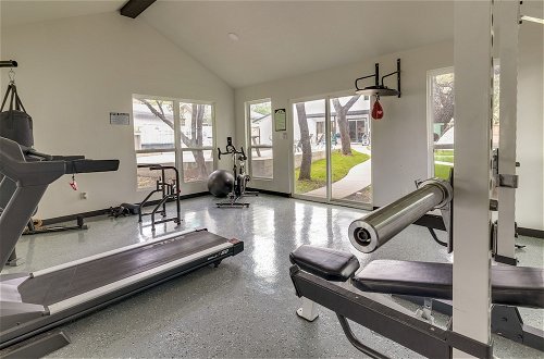 Foto 16 - San Antonio Vacation Rental w/ Pool & Home Gym