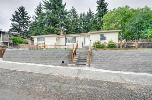 Photo 23 - Tacoma Vacation Rental w/ Outdoor Fireplace