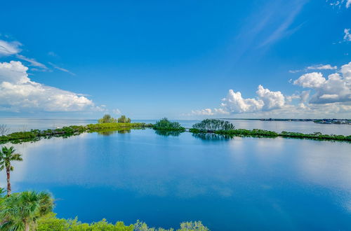 Photo 3 - Tropical Hudson Retreat w/ Pool & Tennis Courts