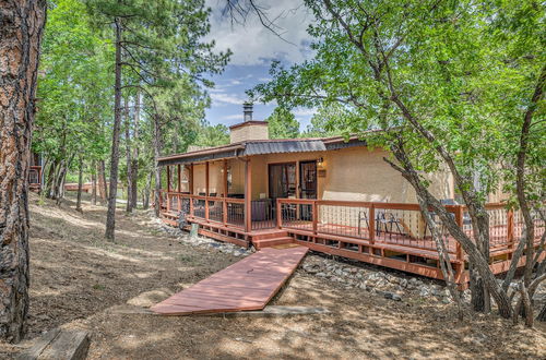 Photo 3 - Alto Oasis: Community Pool, Fireplace & Grill