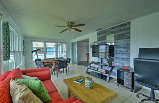 Photo 3 - Charming Home w/ Patio, 7 Mi to Sunset Beach