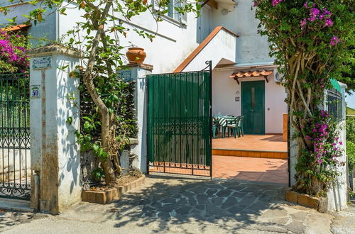 Photo 7 - Friendly Family Apartment at Ischia