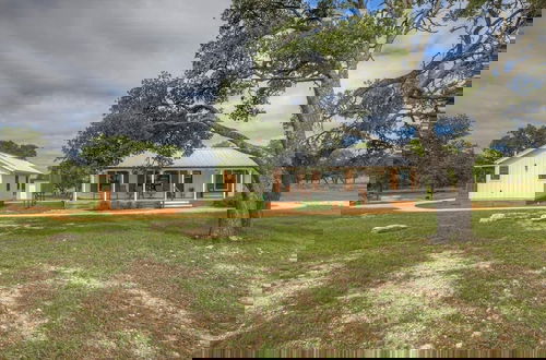 Foto 34 - 3 Acres of Luxury and Views in Fred Wine Country!