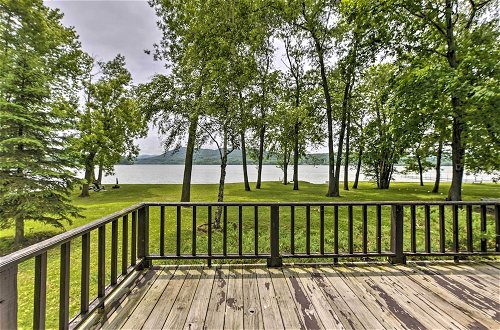 Foto 16 - Cozy Lake Champlain Cottage w/ Beautiful View