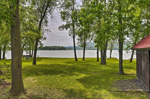 Photo 12 - Cozy Lake Champlain Cottage w/ Beautiful View