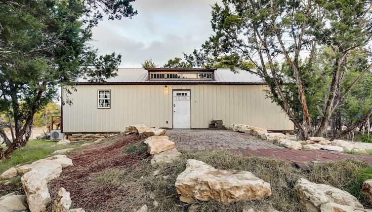 Photo 1 - Lakehills Cabin With Fire Pit, Near Medina Lake