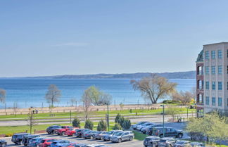 Photo 3 - Traverse City Townhome: Walk to Beach