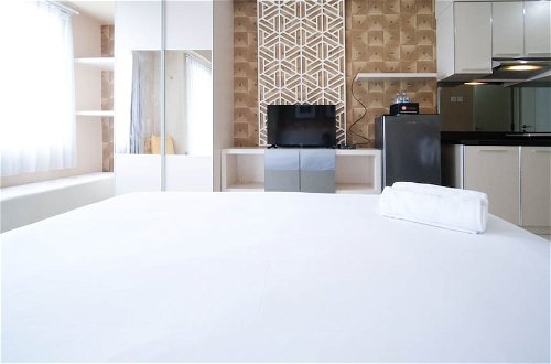 Photo 3 - Modern And Cozy Stay Studio Apartment At Tanglin Supermall Mansion