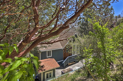 Photo 31 - Stunning Lake Arrowhead Cabin w/ Lake Views