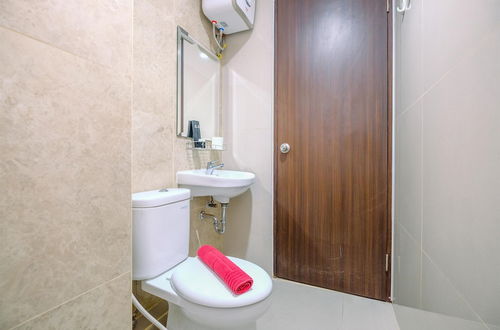 Photo 13 - Best Deal And Comfortable 2Br Transpark Cibubur Apartment Near Mall