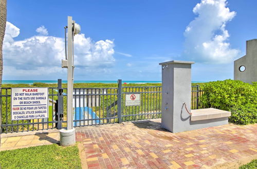 Photo 25 - Oceanfront Unit W/gulf View by Bayside Attractions