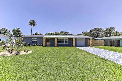 Photo 7 - Beach House w/ Outdoor Kitchen, Walk to Coast