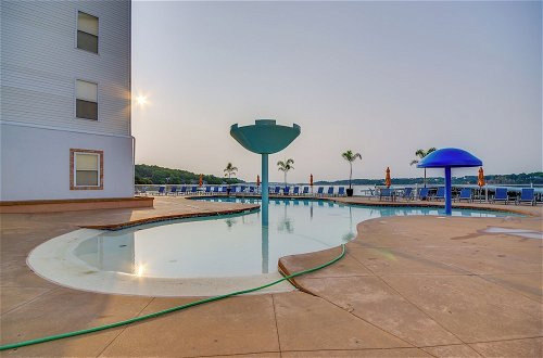 Foto 38 - Waterfront Rocky Mount Resort Condo w/ Pool