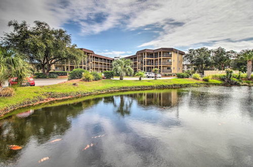 Photo 11 - Hilton Head Island Vacation Rental w/ Outdoor Pool