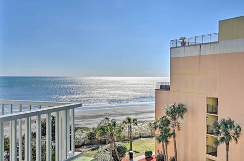 Foto 19 - Beachfront Condo in Myrtle Beach w/ Pool Access