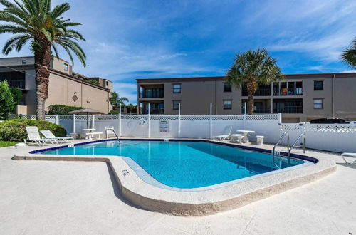 Photo 18 - Sunny Condo With Pool: Walk to Indian Shores BCH