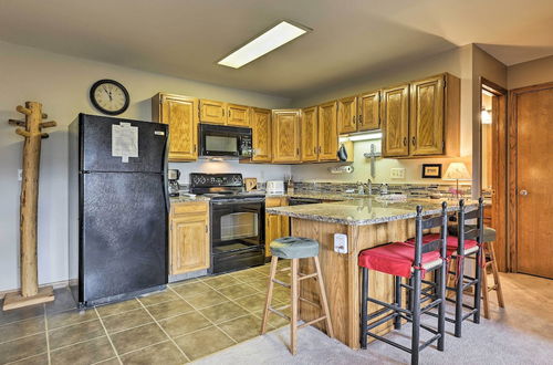 Foto 9 - Updated Condo w/ Mountain Views, 10 Mi to Keystone