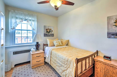 Photo 7 - Yeadon Townhome w/ Porch, 7 Mi to Center City