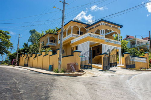 Foto 1 - MoHill Cottages at Montego Bay