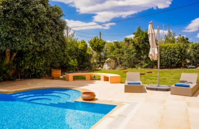 Deluxe 5 Bdrm Villa w Pool Next to the Beach - Foto 23