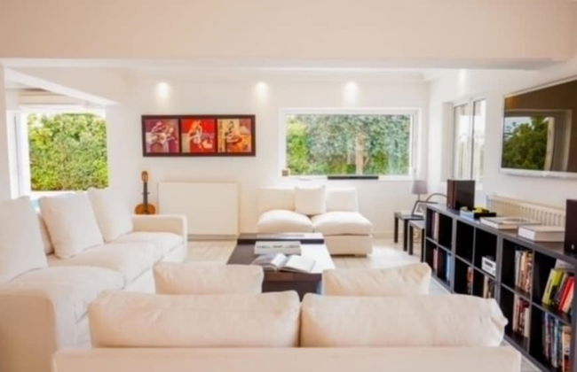 Deluxe 5 Bdrm Villa w Pool Next to the Beach - Foto 10