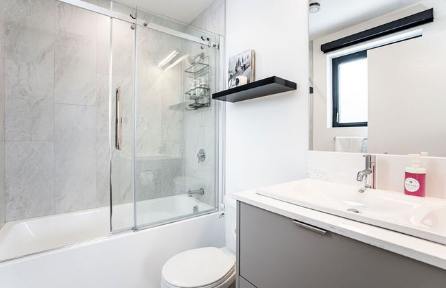 Switchback Suite by Revelstoke Vacations - Foto 38