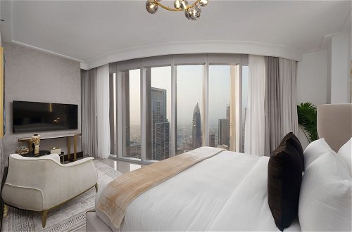 Foto 32 - Maison Privee - Ultra Chic High-Floor Apt w/ Direct Burj Khalifa & Fountains Views