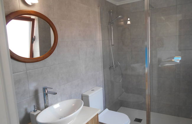 Cottage With 2 Bedrooms With Both En-suite Bathrooms in a Seaside Village - Foto 11