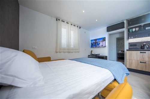 Foto 8 - Beautiful 1-bed Apartment in Pobrezje-dubrovnik