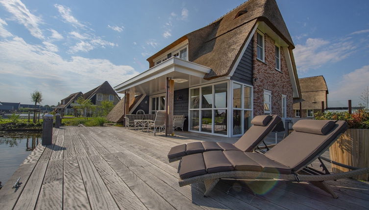 Photo 1 - Villa With Sunshower at Tjeukemeer