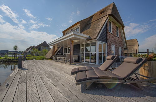 Photo 1 - Villa With Sunshower at Tjeukemeer