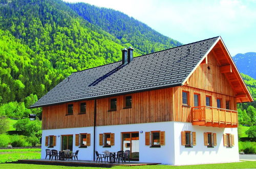 Photo 1 - Luxurious Chalet in Obertraun With Pool