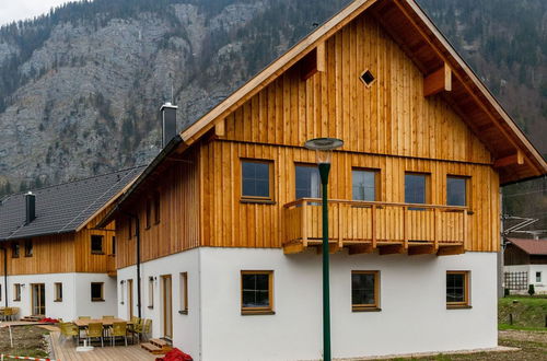 Photo 38 - Luxurious Chalet in Obertraun With Pool