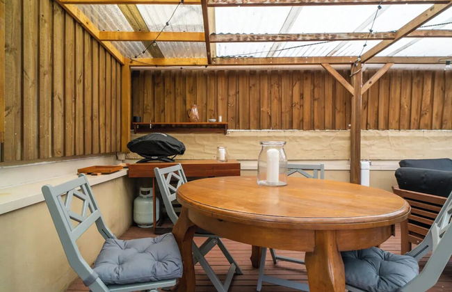 Cozy Apartment w/ Terrace Close to City Center - Foto 21