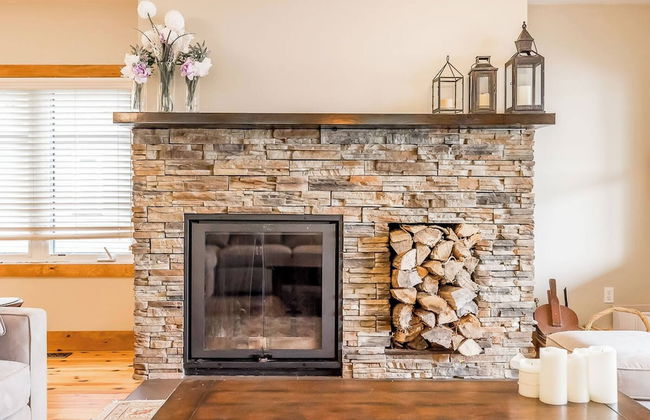Muskoka Lakeshore Cottage Bliss - Photo 47
