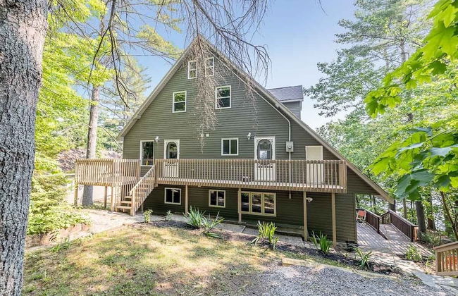 Muskoka Lakeshore Cottage Bliss - Photo 77