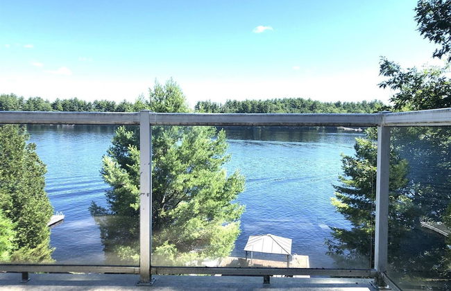 Muskoka Lakeshore Cottage Bliss - Photo 79